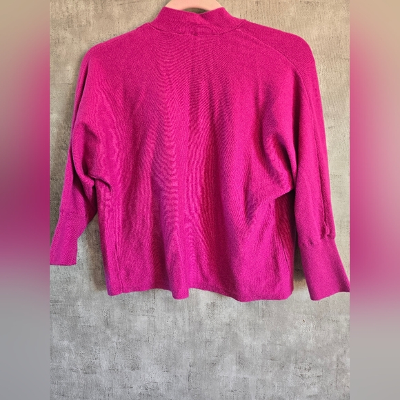🪴Cabi Small SWEATER 3/4 SLEEVE - Picture 4 of 4